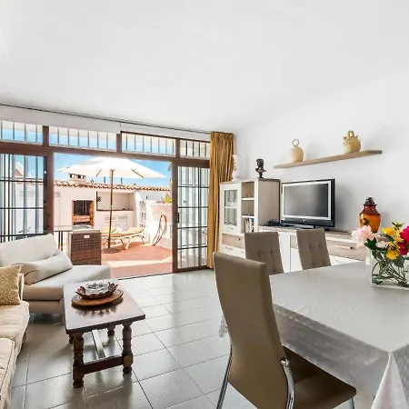 A6 Paraiso Del Sol, Duplex Central, Terrace, Wifi 別荘 アデヘ